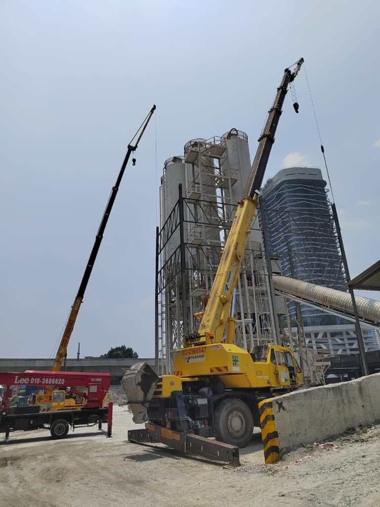 Poh Heng Crane Sdn Bhd Site Operation